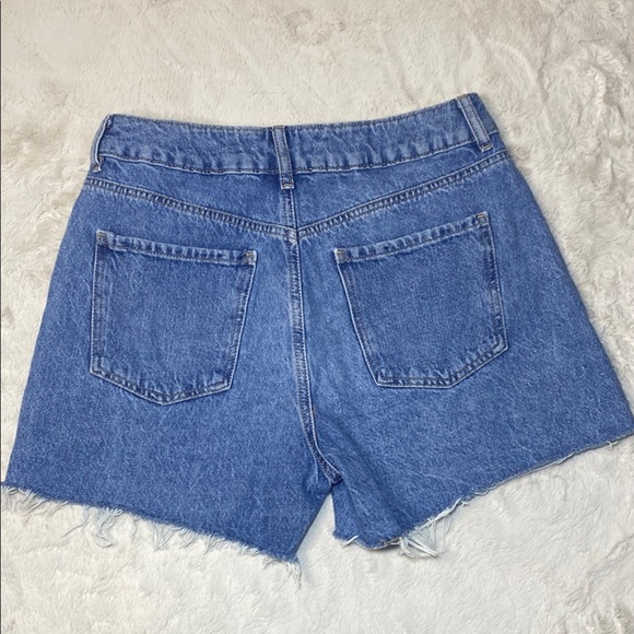 Blue Jean Shorts with Distressed Finish and Frayed Hem - Picture 3 of 6